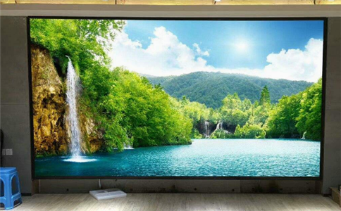 成都led顯示屏：室內全彩屏的維護保養技巧及注意事項